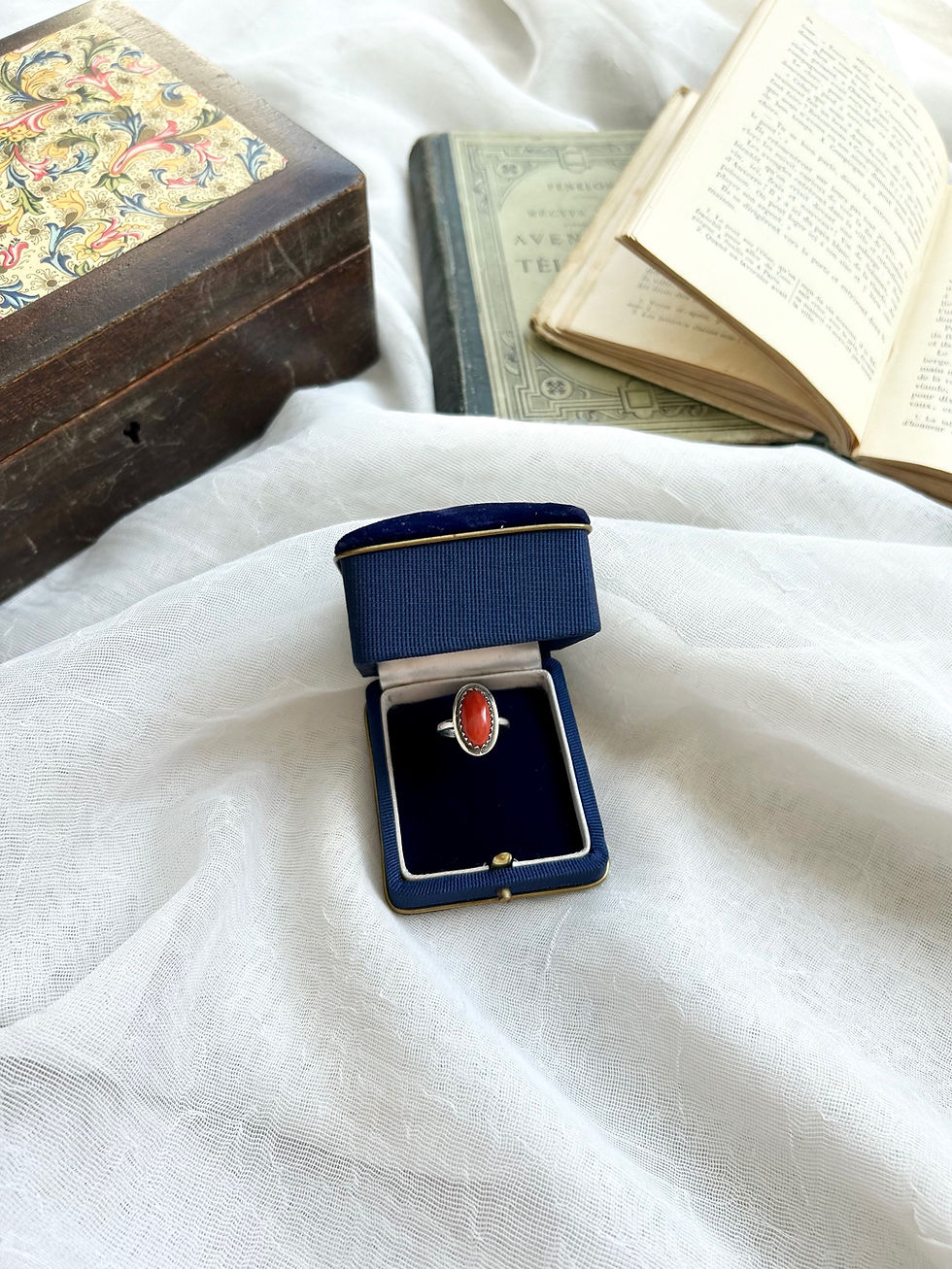 Miniatura: Anello argento e corallo 