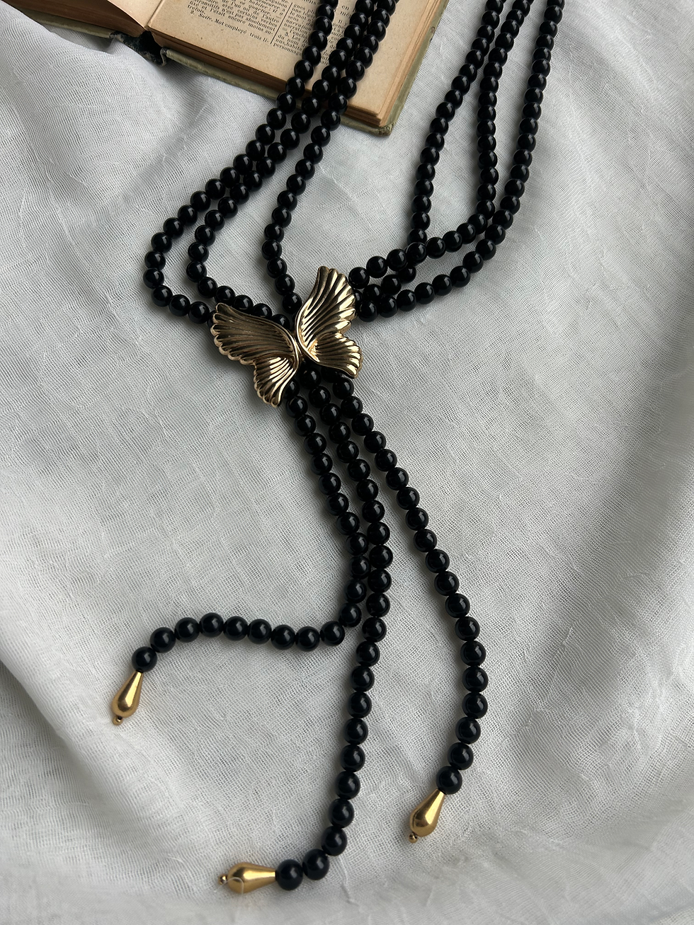 Miniatura: Collana perline nere e ottone 