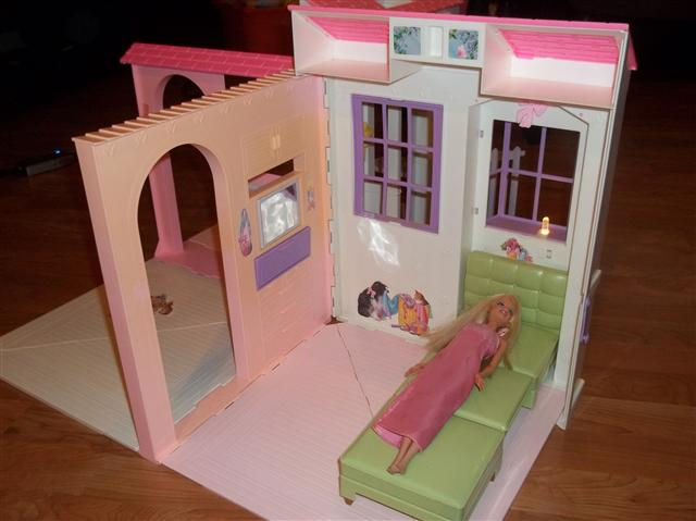 Thumbnail: Mattel Fold up Barbie House (Barbie Sized)