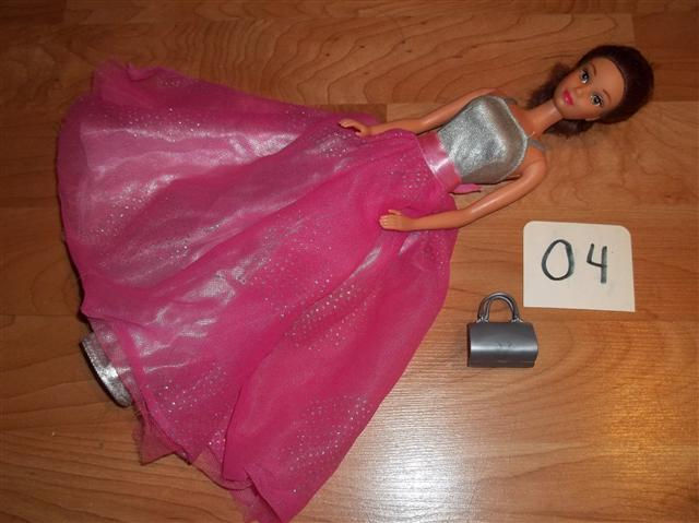 Thumbnail: (04) Disney Doll Comes Purse outfit