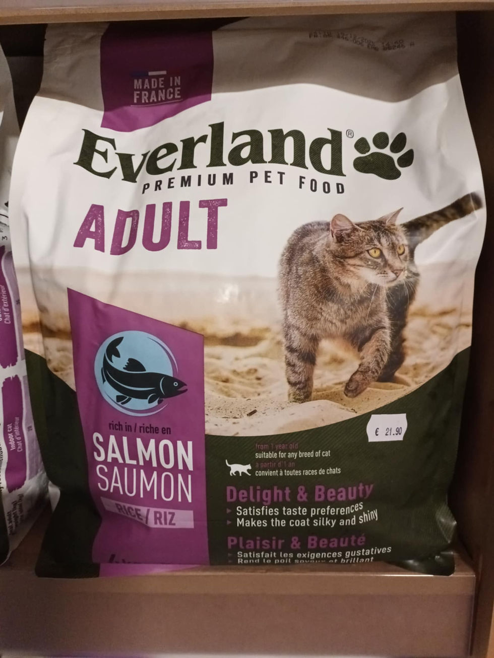 Croquettes Premium pour Chats Adultes au saumon 4kg