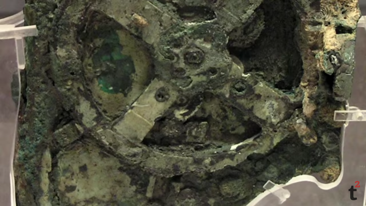 Ancient mechanical time computer content media