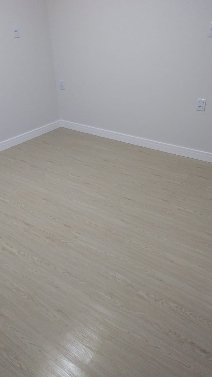 Piso de PVC Canela — foto 9