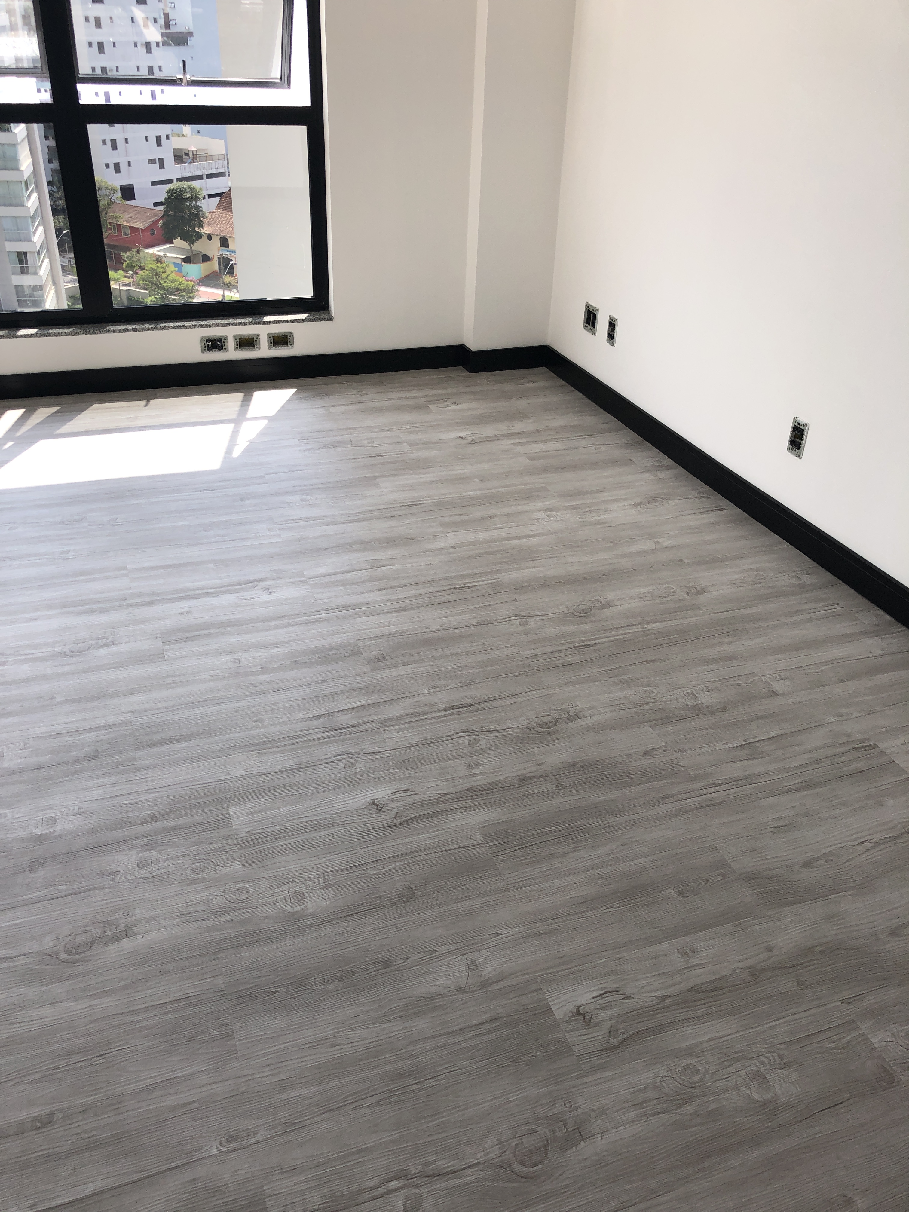 Piso de PVC Pátina Ártico — foto 9