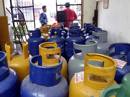 Informalidad en mercado de gas licuado pone en riesgo a usuarios
