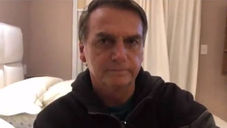 'Vamos propor uma mudança no sistema de votação', diz Bolsonaro