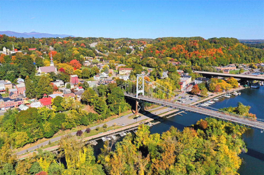 Guide to Kingston, NY. Things to do and where to Eat, Stay Play