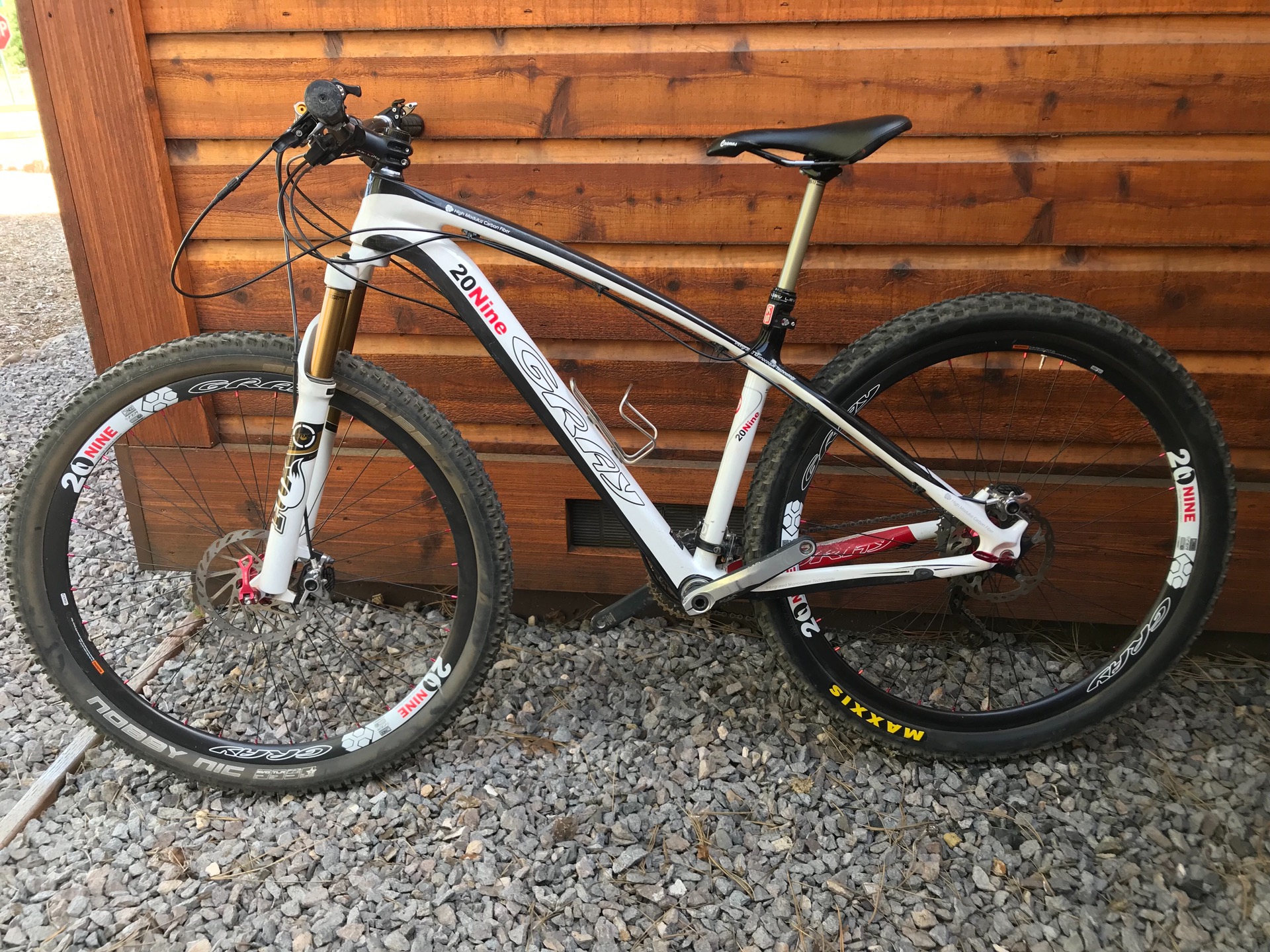 Grey 20Niner Hard Tail XC Racing bike content media