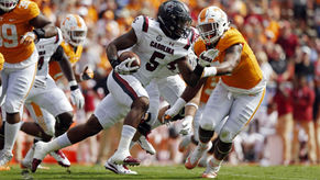 South Carolina v. Tennessee Predictions 