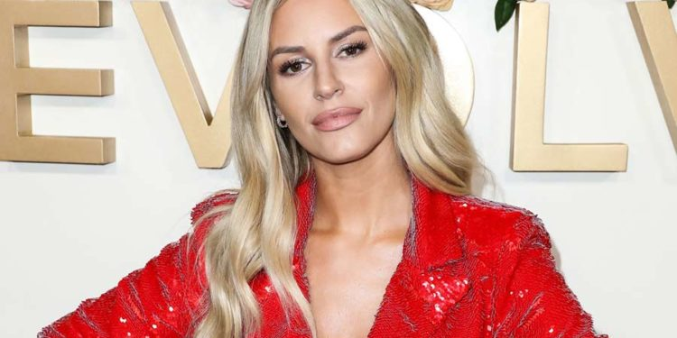 Morgan Stewart Biography And Divorce content media