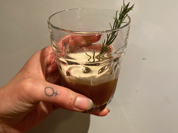 'Rosemary Bee'