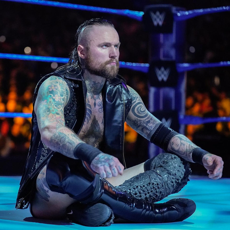 The debuting Ajax Void mysteriously sits inside the ring