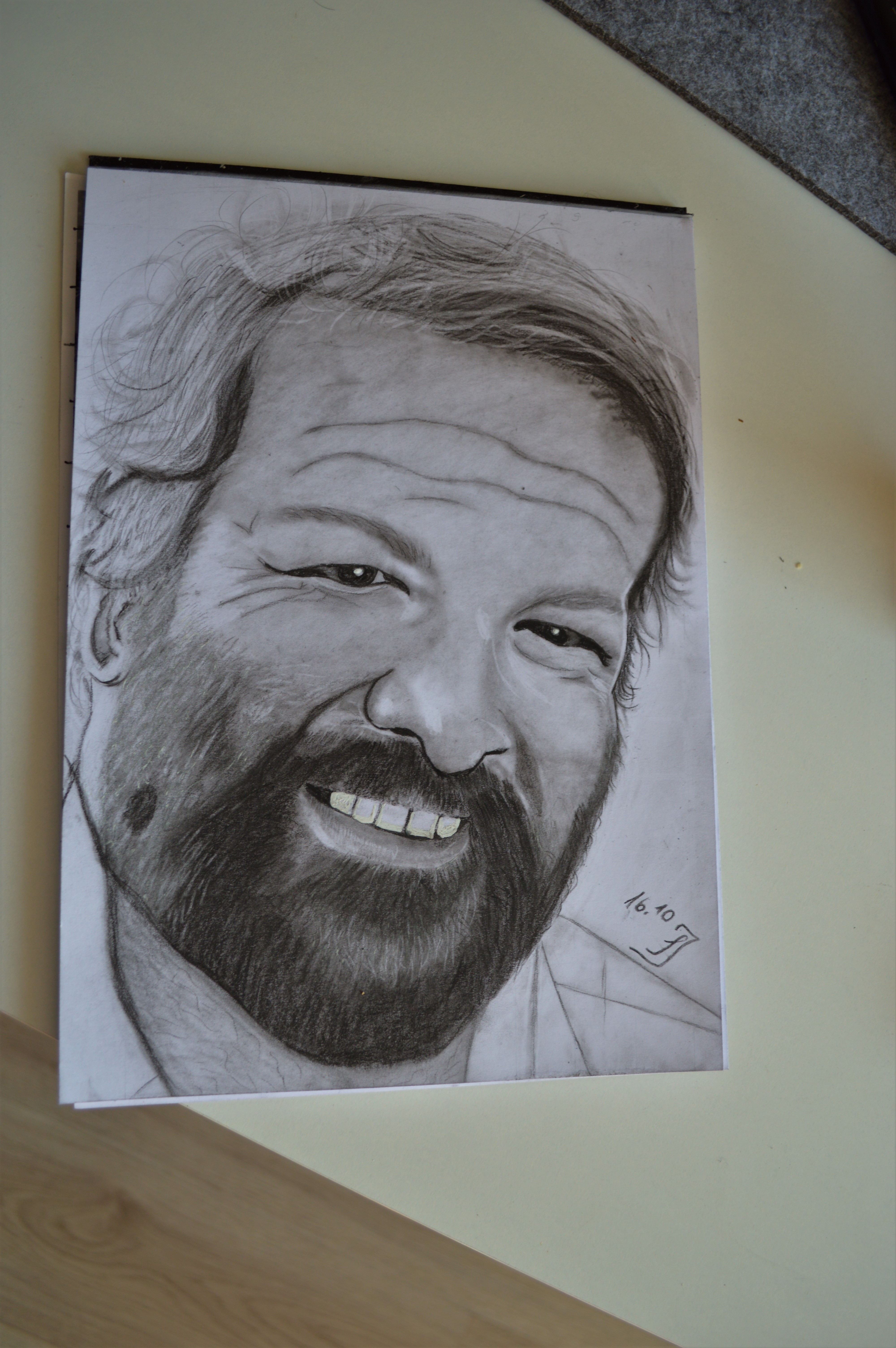 Ein Portrait bei dem die Nase mal nicht so gelungen ist hihihi content media
