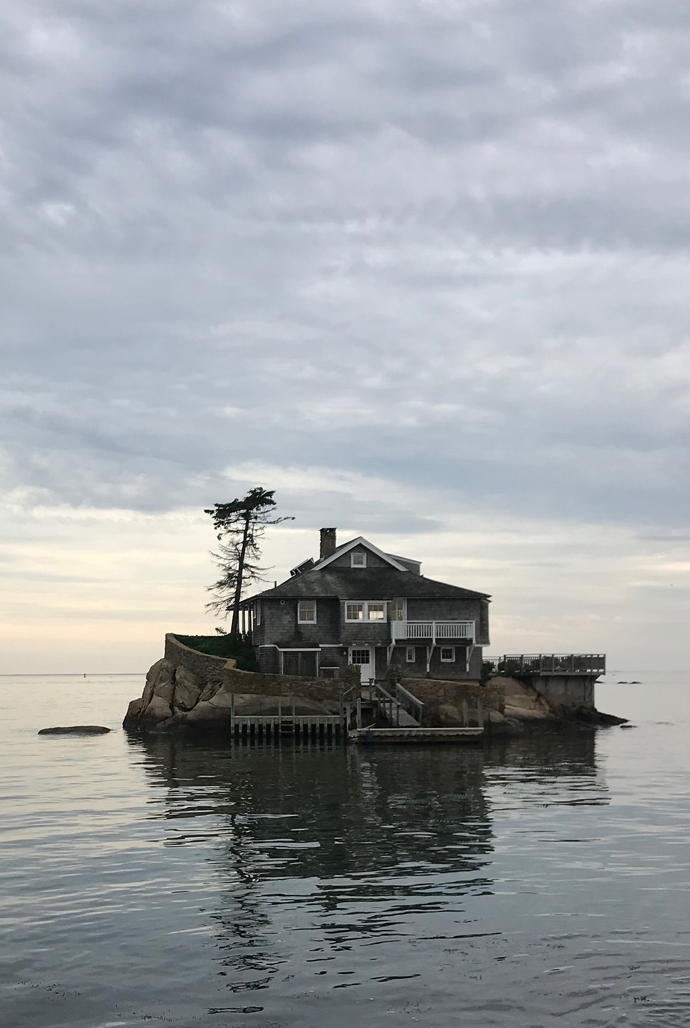 House in Branford, Connecticut, house on a rock, house on the rock, island home connecticut, east coast design, old home, classic single style cottage, family retreat, family home