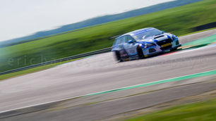 BTCC Croft Qualyfing - Subaru surge to the top