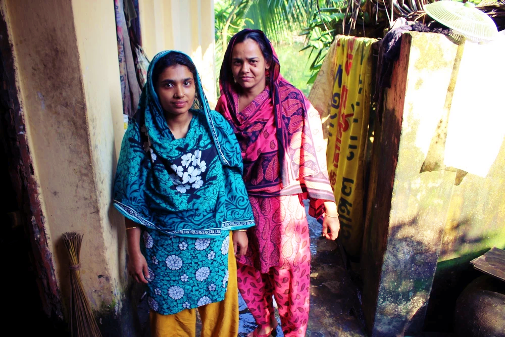 femmes Mongla Bangladesh