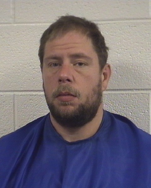 Rockingham County Investigators arrest couple on child abuse charges