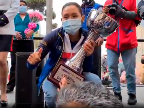 Myriam Núñez fue recibida con honores en Riobamba 