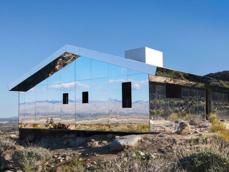 VEDANTA SOM ET REFLEKTERENDE SPEIL