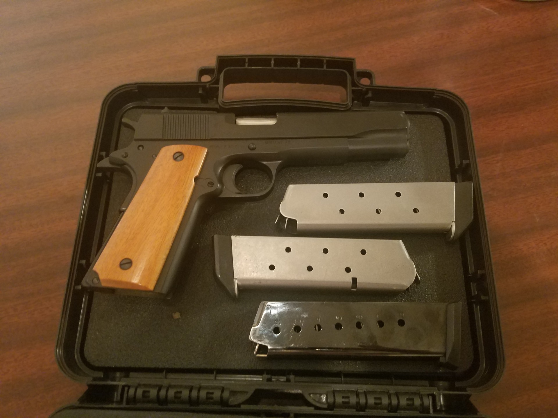 Rock Island Armory 1911 45 acp content media