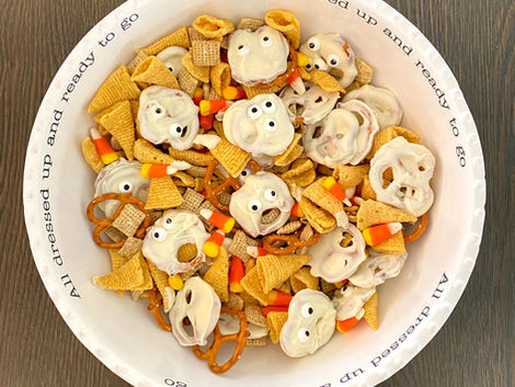 Spooky Snack Mix