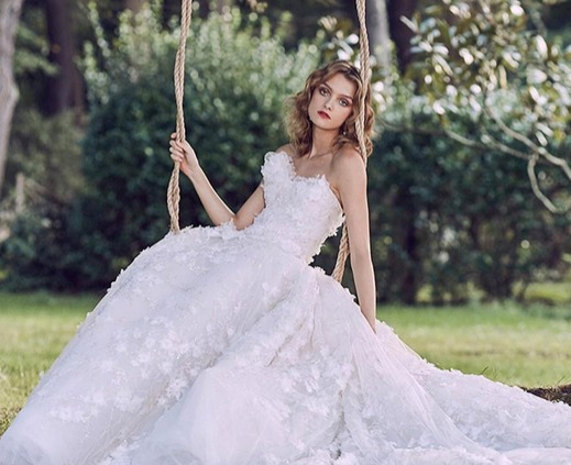 novia-en-columpio-boda-bohemia