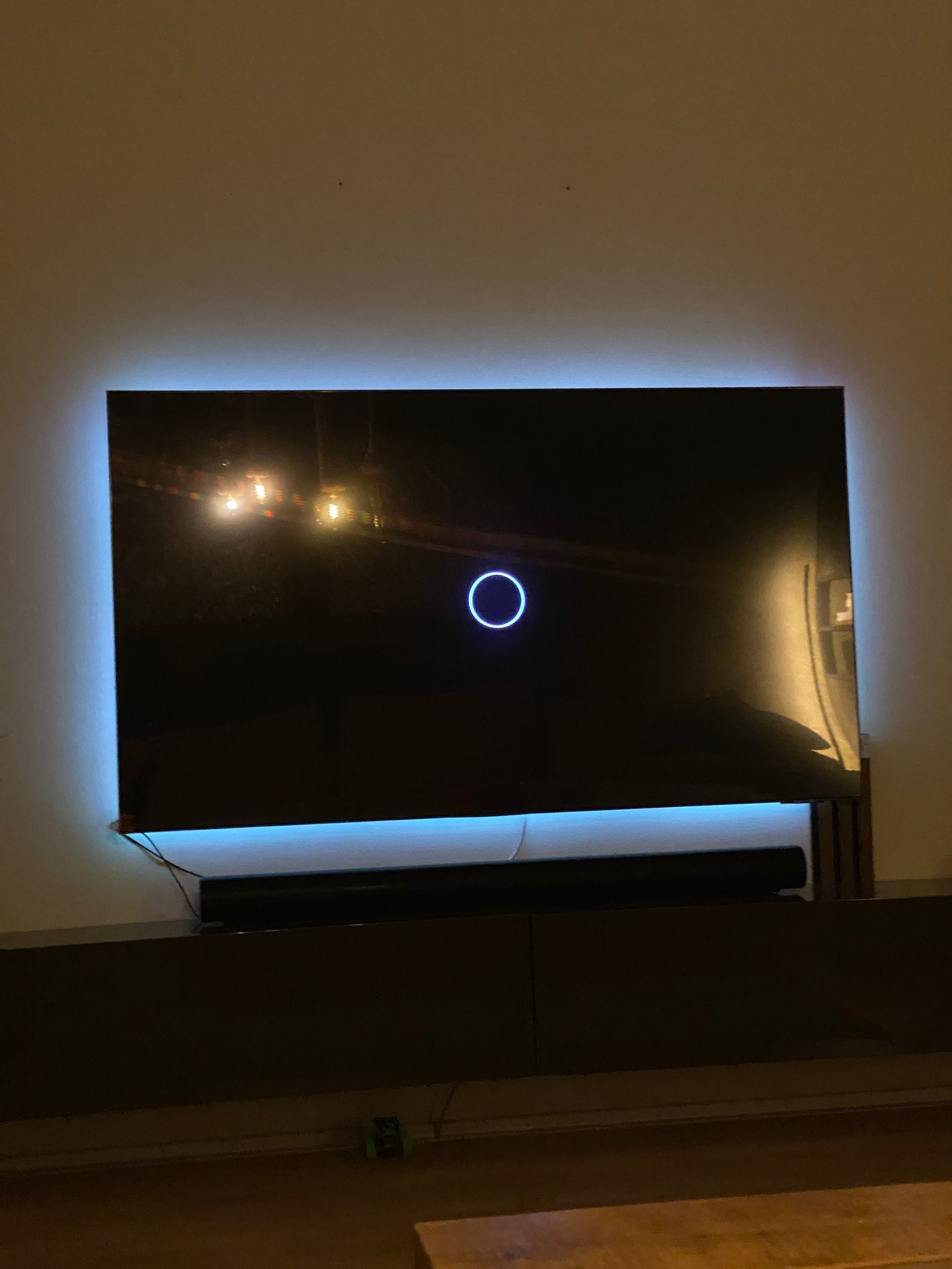 HDR worse colors - black screen gives green light content media