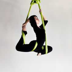 EL COLUMPIO DE TELAS AÉREAS