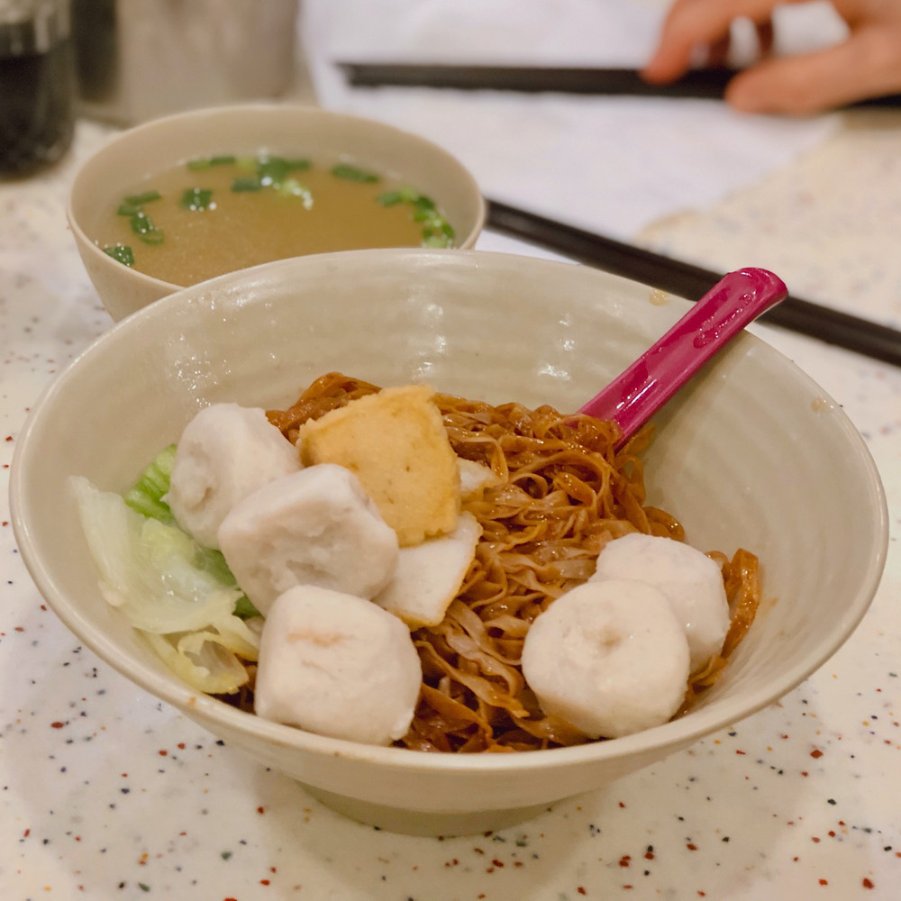 On Lee Noodle Shop, Sau Kei Wan 安利魚蛋粉麵