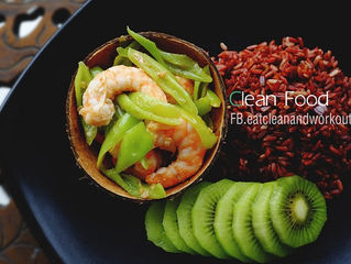 ข้าวกล้องกับพริกหนุ่มผัดกุ้ง