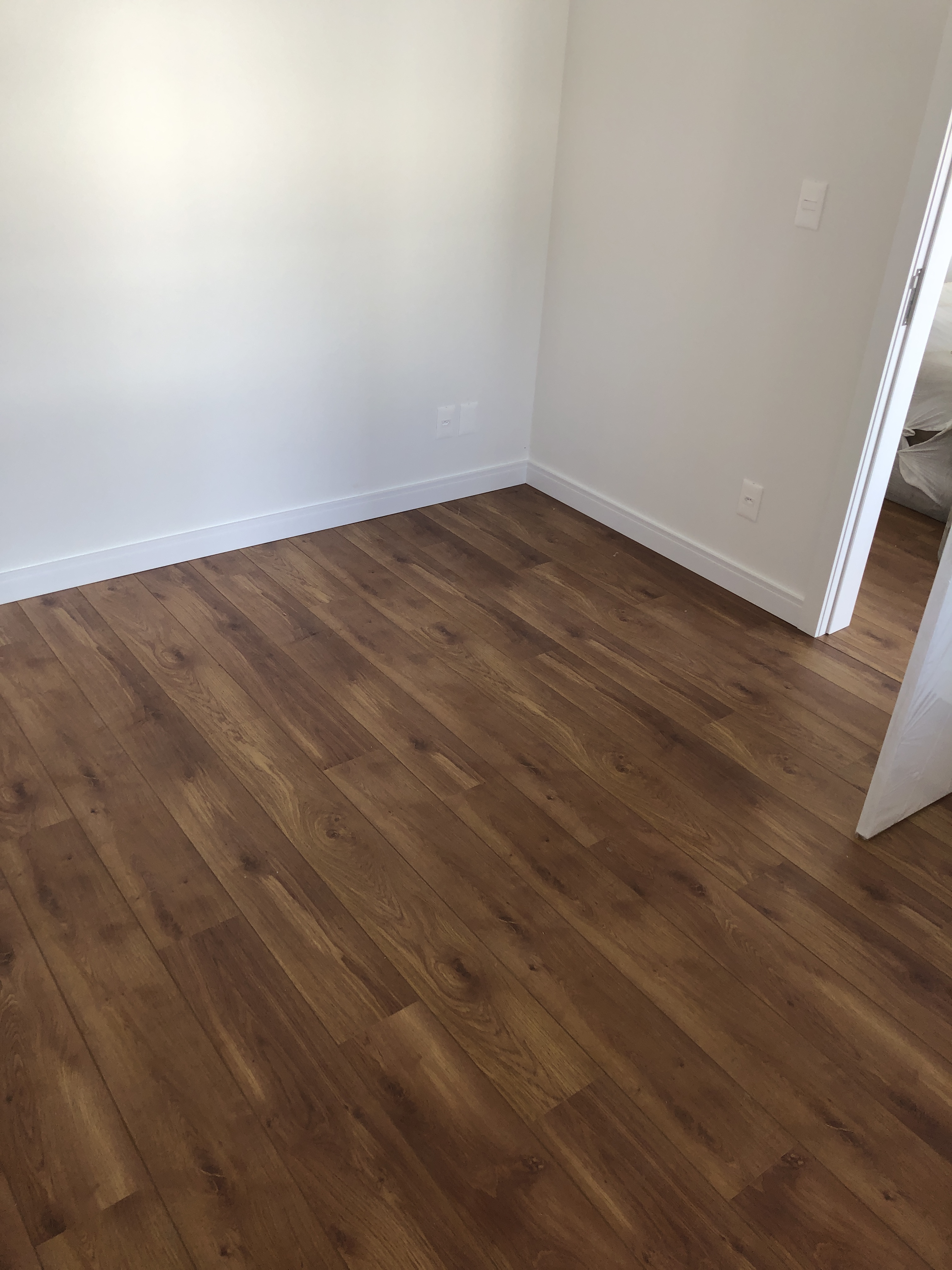 Piso laminado Carvalho Malta — foto 10