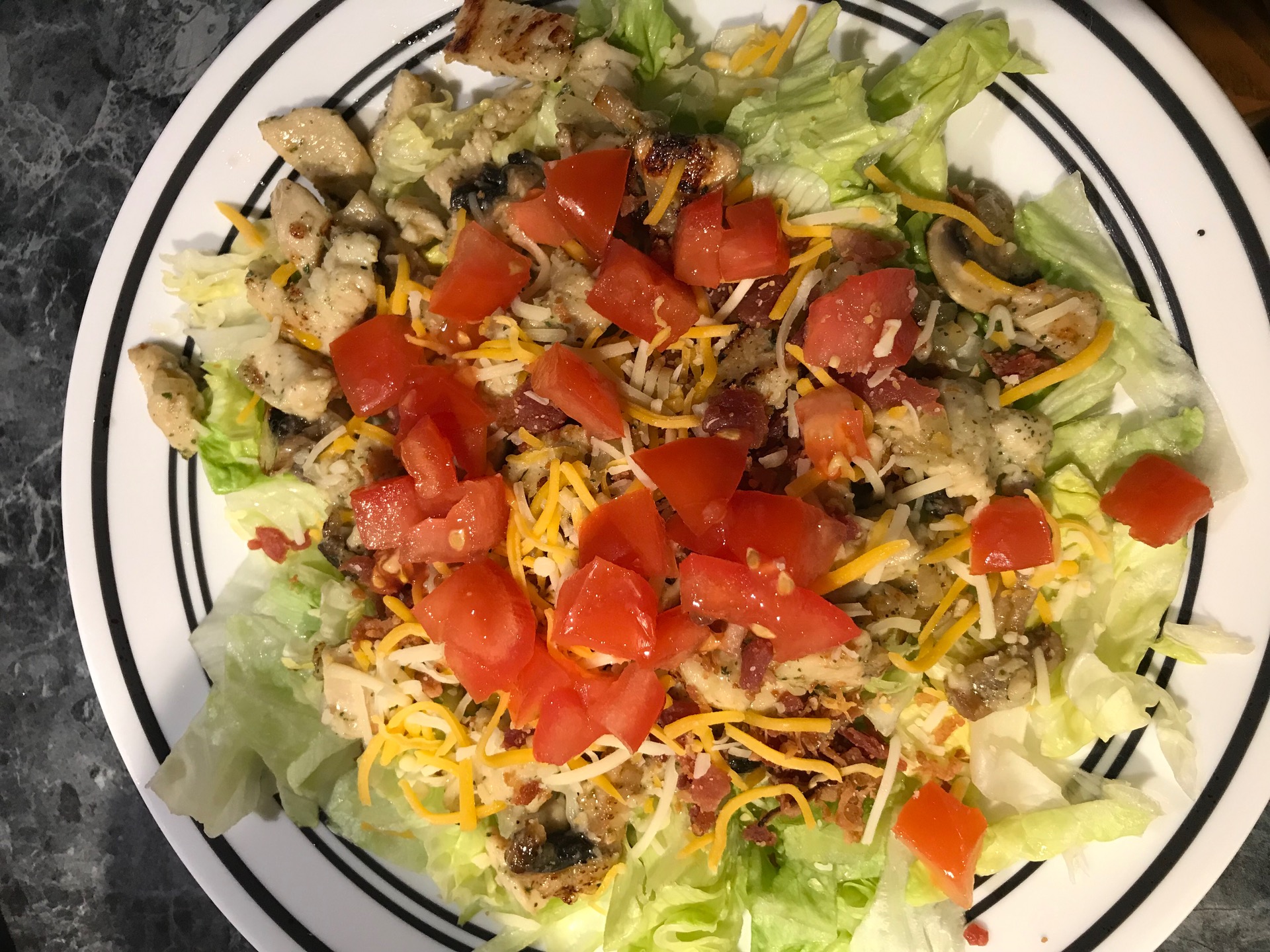 Sizzling salad content media