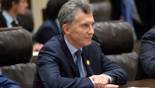 BC da Argentina estabelece taxa de juros recorde de quase 74%