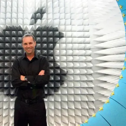Microsoft Adds Apple's Successful Manager to Its Staff