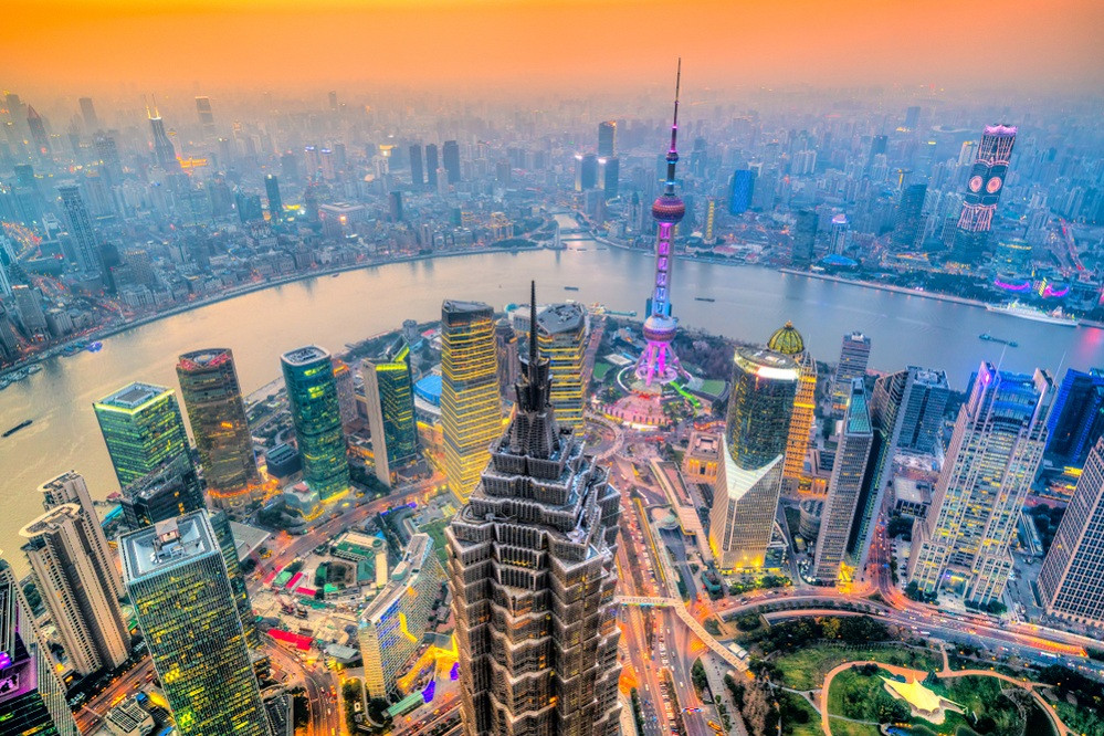 Pudong in Shanghai aims to be the center of global resources. content media