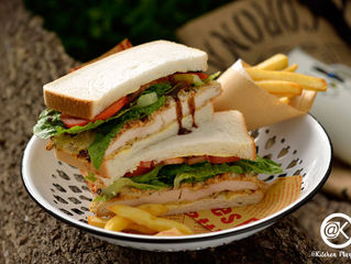  แซนด์วิชไก่กรอบสไตล์ญี่ปุ่น