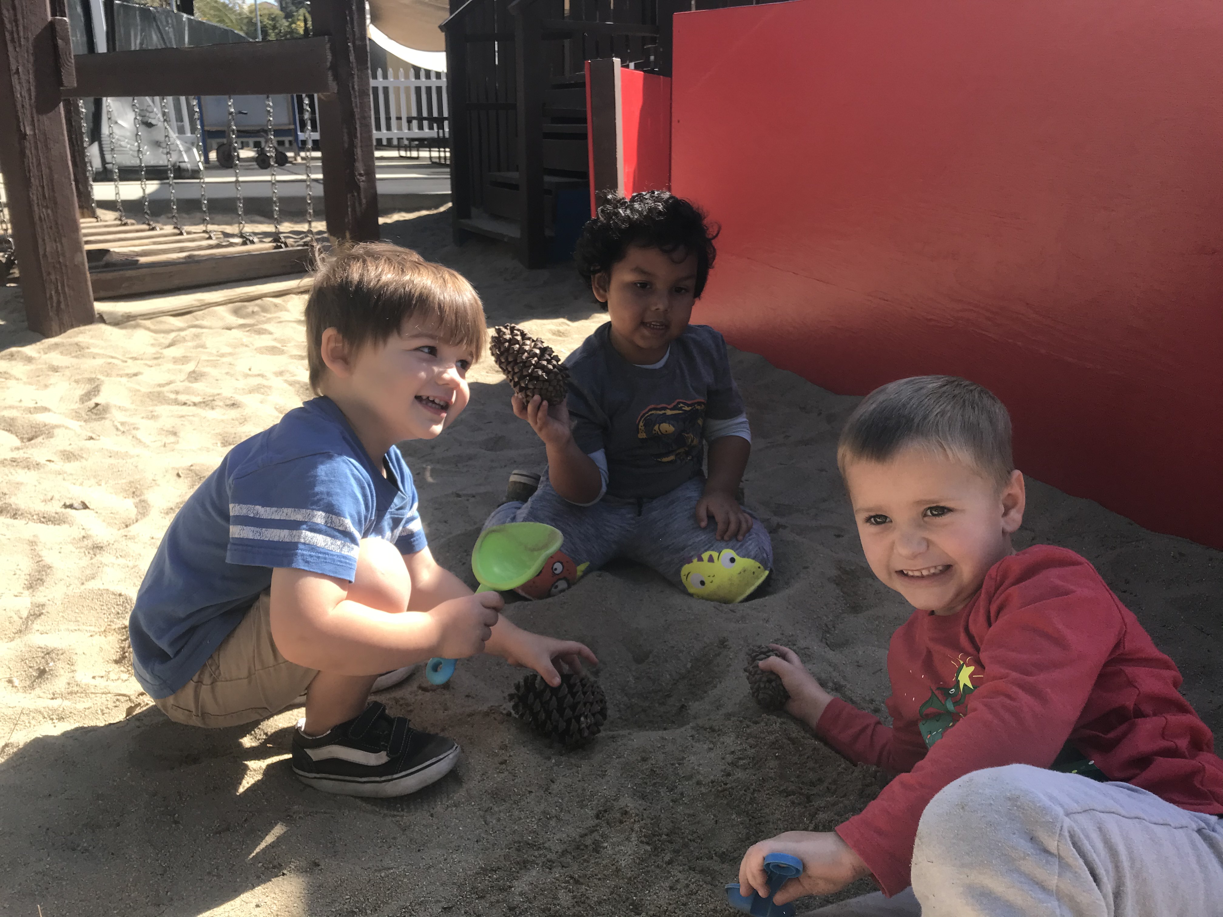 Preschool Lead Teacher (3-4 years) FT; Team and Support/Assistant Teachers (2-5 years) FT and PT content media