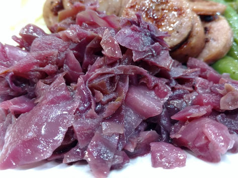 Whole30 German Red Cabbage