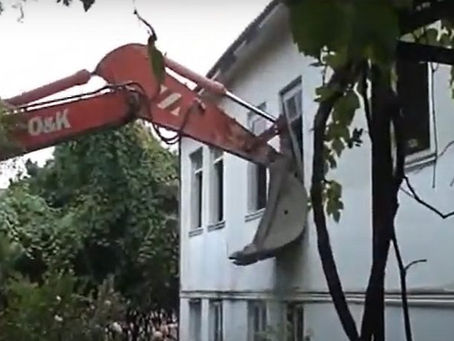 თუ ფული უნდათ, ირინა ქრთამს არავის გადაუხდის – ექსპროპრიაცია კომპენსაციისგარეშე(„გაზეთი ბათუმელები")