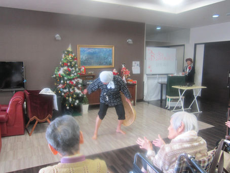「11月お楽しみ会」 ~介護付有料老人ホーム 麻姑の離宮西大寺~