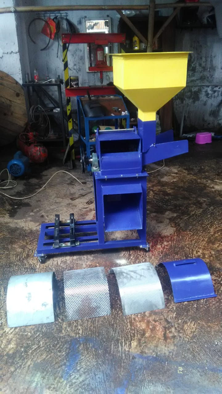 Jual Mesin Pencacah Rumput SUPER HALUS, 0856-4668-4102, Mesin Chopper Perajang Rumput Pakan Ternak