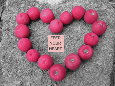 10 Things to Feed Your Beating Heart ?