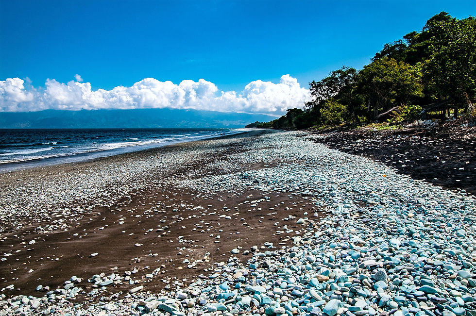 Highlights and photo locations in Flores, Indonesia: Blue Stone Beach © 2012 Aaron Matzinger