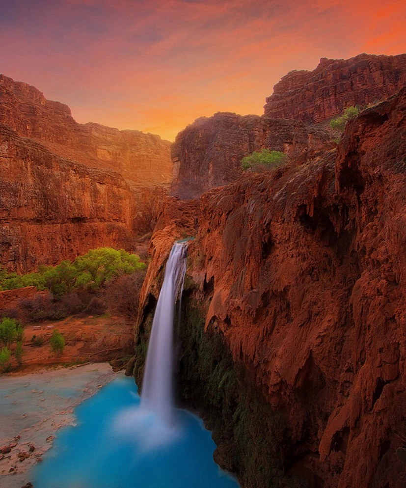 cascade Havasu coucher de soleil