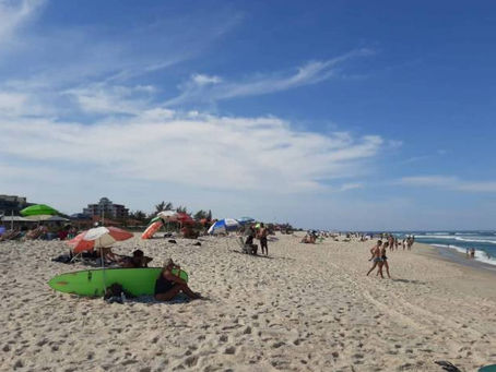 PRAIAS E RESTAURANTES FICAM LOTADOS NESTE FIM DE SEMANA DA PANDEMIA DA COVID-19 EM SAQUAREMA