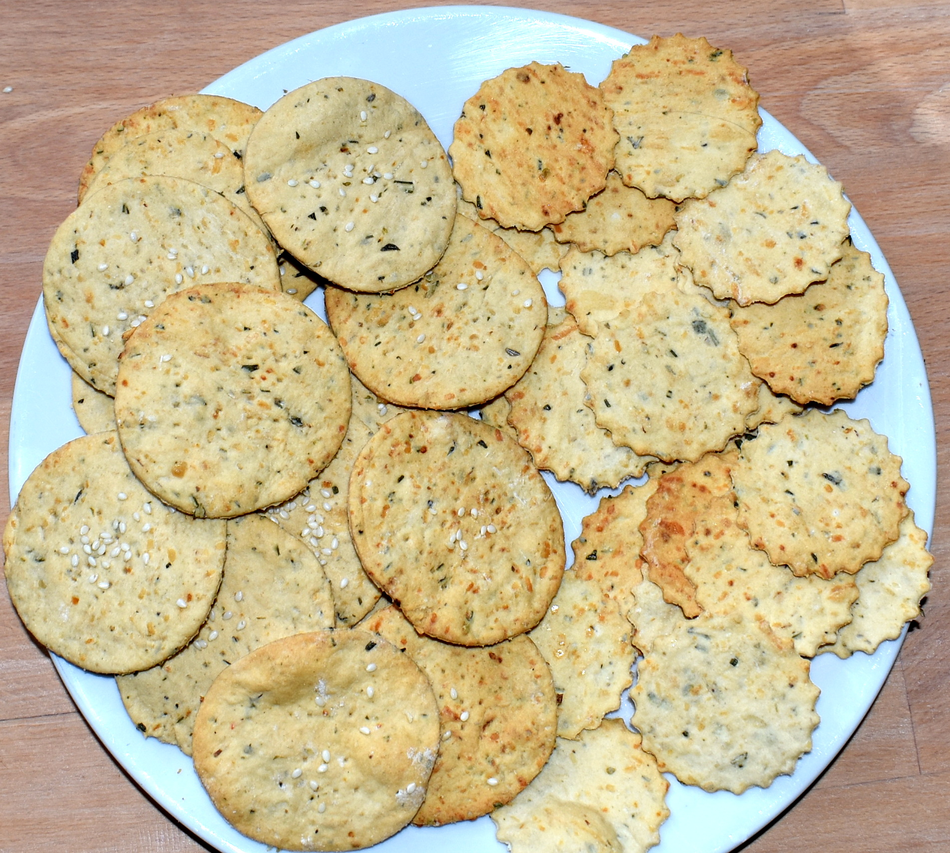 Rosemary & Parmesan Crackers (with recipe) content media