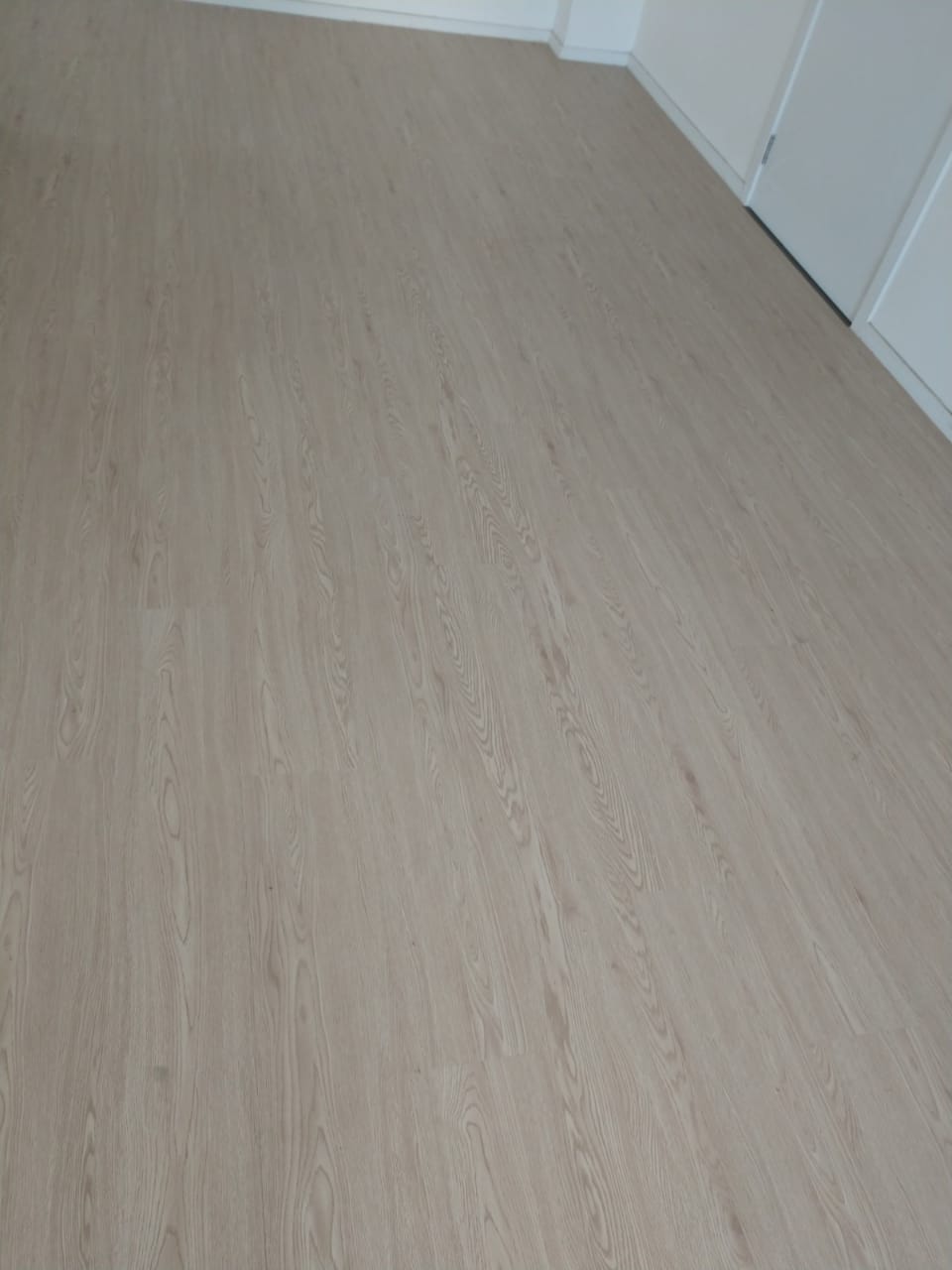 Piso de PVC Canela — foto 4
