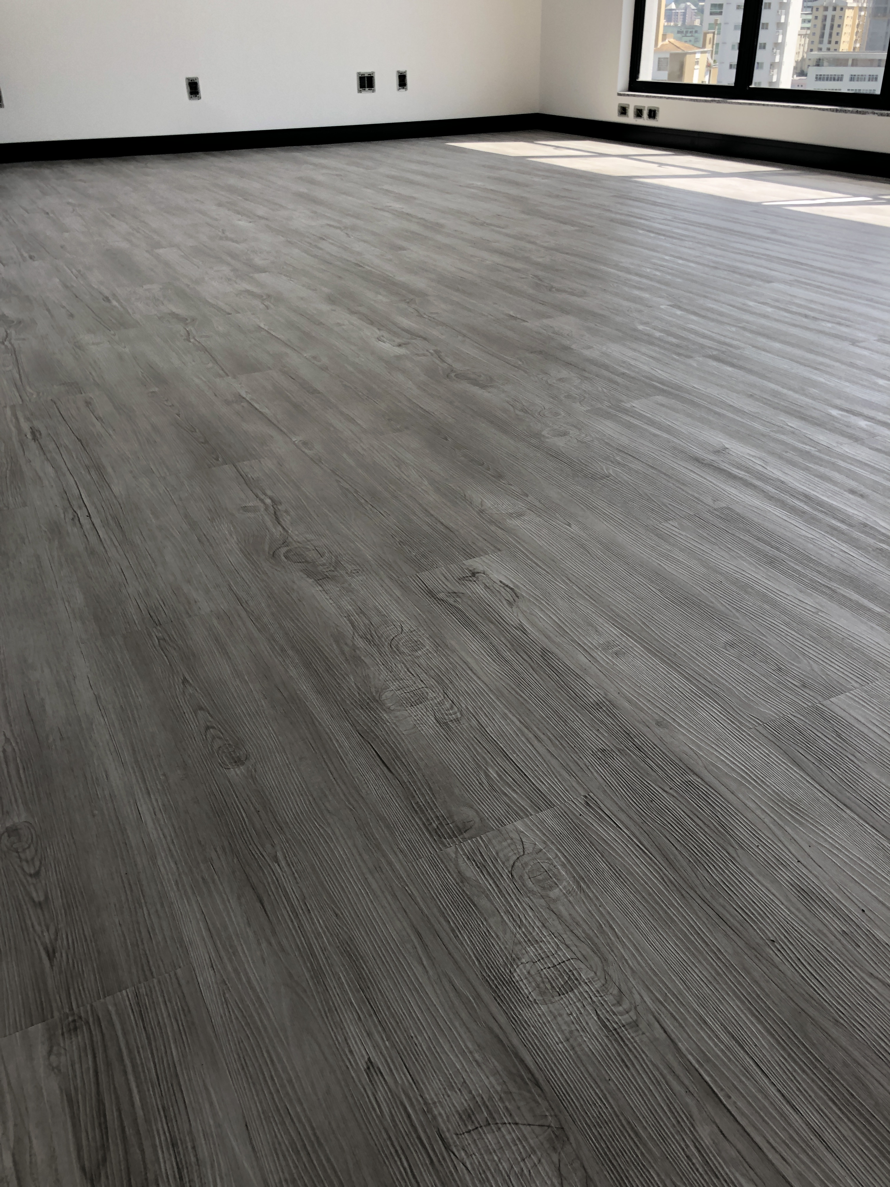 Piso de PVC Pátina Ártico — foto 10