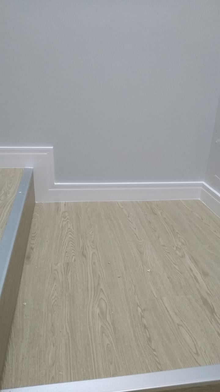 Rodapé de poliestireno — foto 11