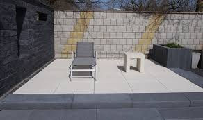 le sol de la terrasse